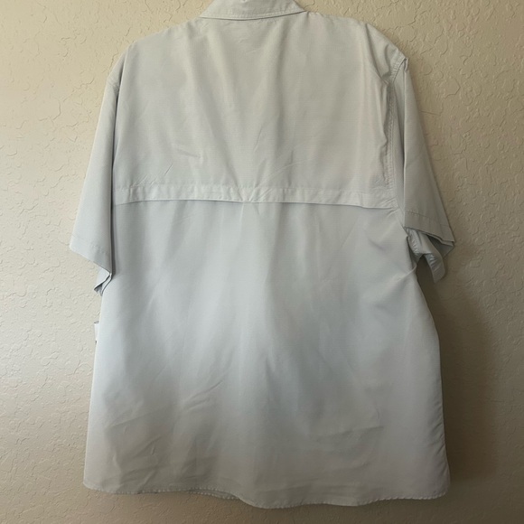 Coleman Men's Light Gray Casual Button-Down Shirt - Picture 2 of 7